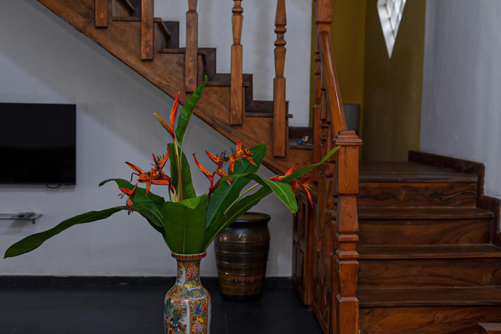 4Ty Two Homestay Galle Eksteriør bilde