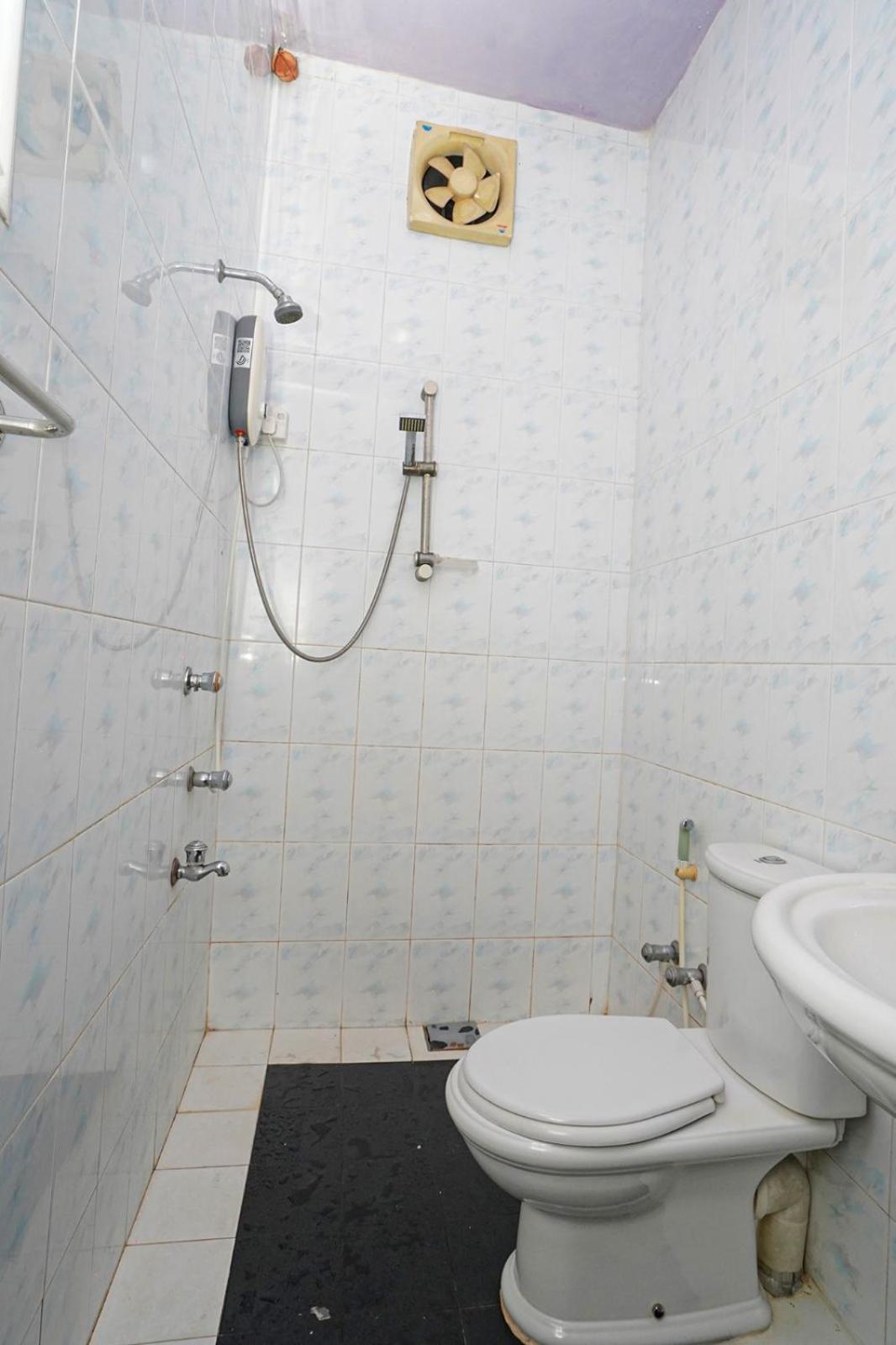 4Ty Two Homestay Galle Eksteriør bilde